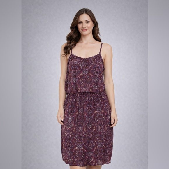 Reitmans Dresses & Skirts - Reitmans Plus Size 2X Burgundy Floral Paisley Dress
